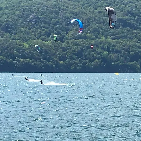 Monolocale Sul Lago Con Piscina *