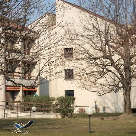 Monolocale Sul Lago Con Piscina Appartement *